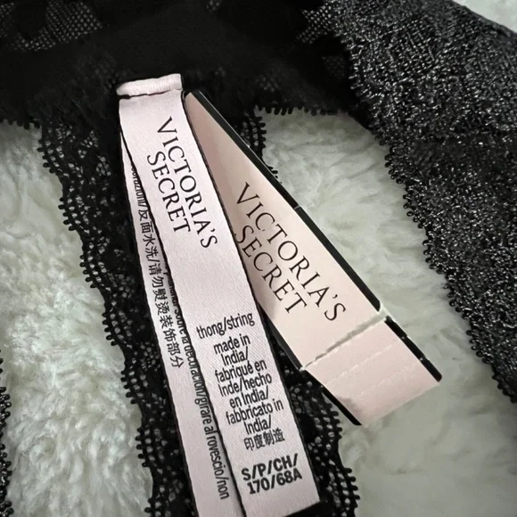 Victoria’s Secret women’s underwear, size small - Picture 3 of 3